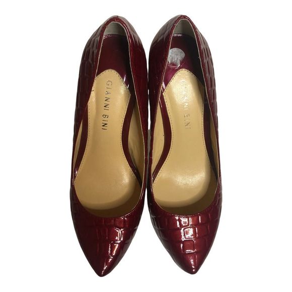 Gianni Bini Red Leather Croc Platform Pumps - Picture 5 of 6